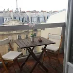 Studio vue tour Eiffel