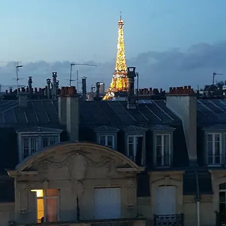 Studio Vue Tour Eiffel Apartment